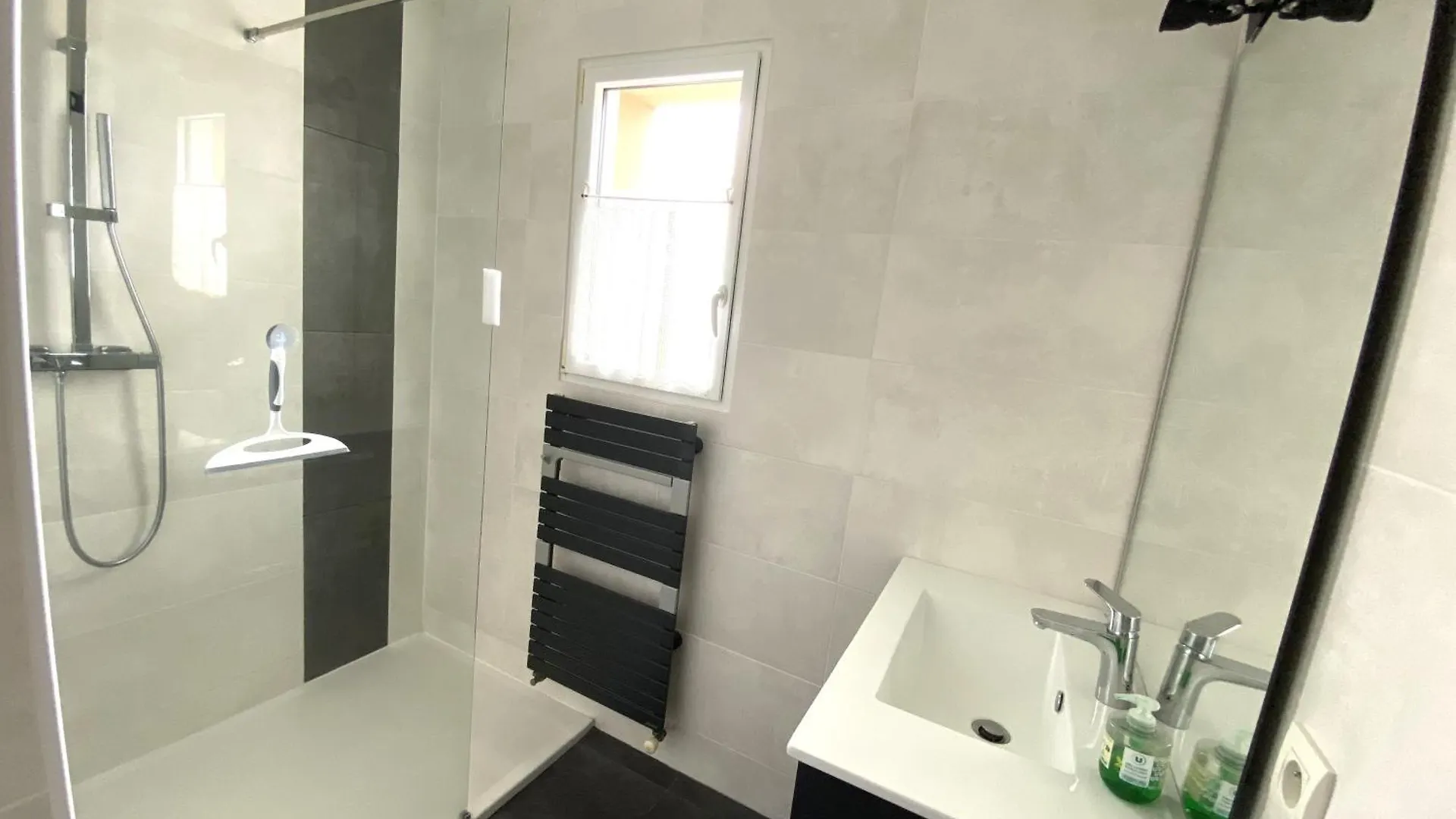 Maison 5 Pieces 6 A 7 Personnes A Proximite De La Plage Du Fort-Bloque - Wi-Fi - Maeline Ploemeur 0*,